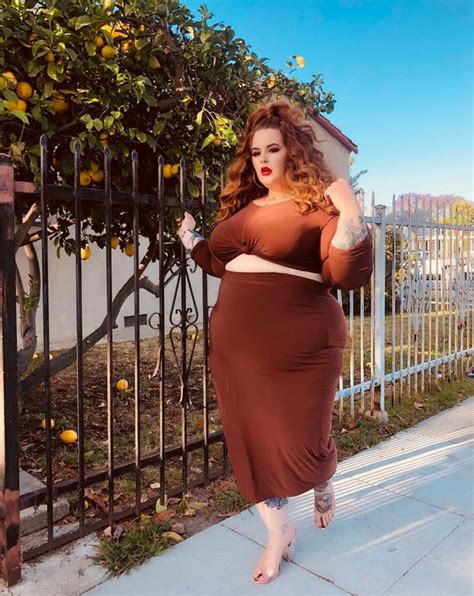Tess Holliday Slams App That Slimmed Down Her Body Without Permission Appalling