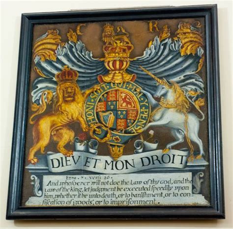Royal Coats Of Arms Guide Historic Churches Knighthood Coat Of Arm Heraldry Unicorn George
