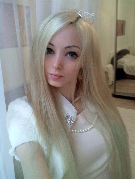 Alina Kovalevskaya Human Barbie Doll Posts Bewitching New Photo On Facebook With Bright Colored