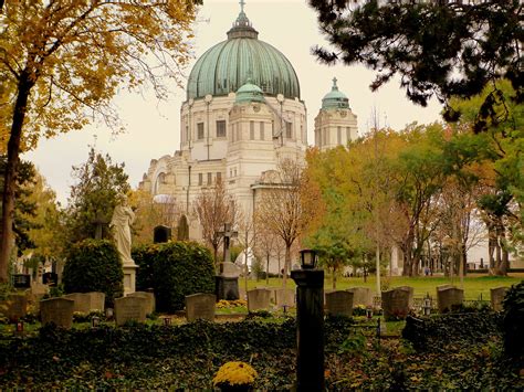 Besuch Am Wiener Zentralfriedhof Simmering