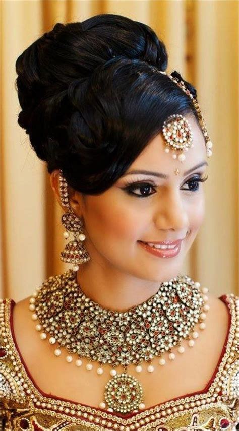 Hindu Bridal Hairstyles 14 Safe Hairdos For The Modern