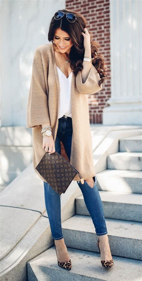 35 stylish outfit ideas for women outfit inspirations styles weekly