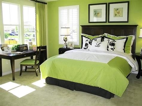 Get fresh, modern paint color in the bedroom consider a contemporary edge for your bedroom. Natural Green Color Schemes for Modern Bedroom and ...