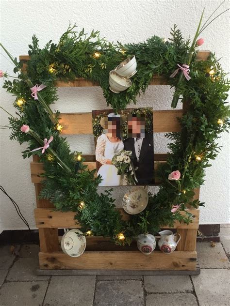 Hochzeitstag ist ein besonders hochzeitsjubiläum, zu dem man einem befreundeten ehepaar gerne herzliche glückwünsche schickt. - #holzernekranz in 2020 | 20 hochzeitstag ...