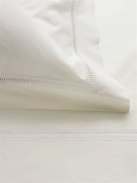The Finest Luxury Sateen Percale Silk And Linen Sheets Anichini
