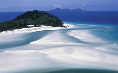 Amazing World Crystal Clear Whitehaven Beach In