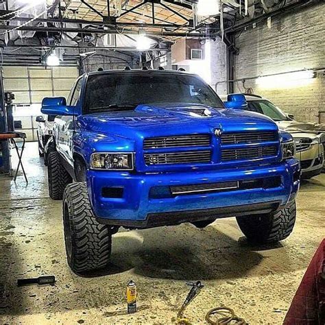 But i'm looking to get a cummins because i think it will be better offroad which ever i get will be getting a 6 lift with either 35s or 37's and the basic which of these trucks, 2nd or 3rd gen will suit my needs the best and hold together the best? 235 best images about 2nd gen on Pinterest | Dodge cummins ...
