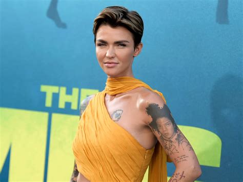 Ruby Rose The New Batwoman Leaves Twitter After Criticism Of Her