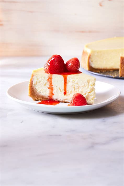 3 Secrets To Making The Perfect Copycat Cheesecake Factory Cheesecake