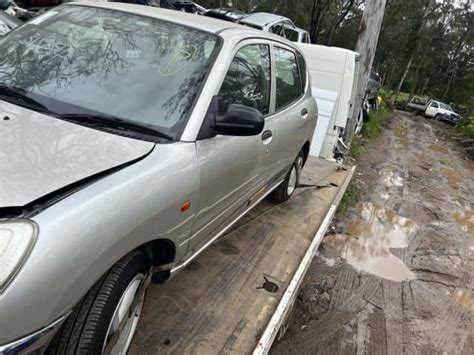 Daihatsu Sirion 2000 Wrecking For Part Wrecking Gumtree Australia