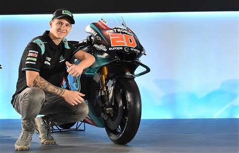 His birthday, what he did before fame, his family life, fun trivia facts, popularity rankings, and more. EXCLUSIVE: Fabio Quartararo - Interview | Visordown