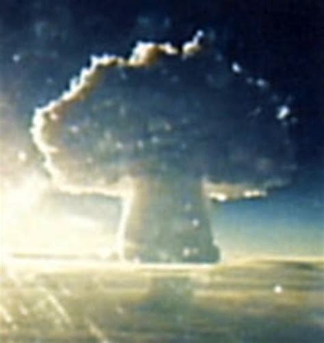 La Mayor Explosión De Una Bomba Nuclear De La Historia ~ Wicked Magazine