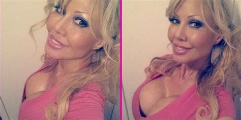 Blondie Bennett Barbie Obsessed Woman Uses Hypnotherapy To Make Herself Brainless Huffpost