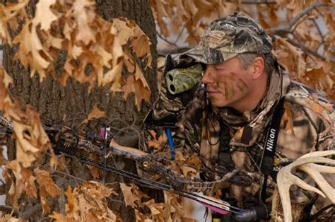 Bowhunting Whitetails From A Ground Blind The Basics