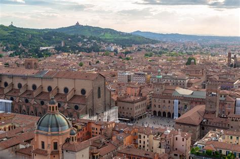 21 Best Things To Do In Bologna Italys Foodie City Our Escape Clause