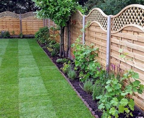 Small Garden Against Fence Garden Design