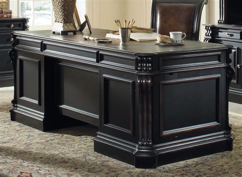 The south park executive desk with locking file drawers, made by hooker furniture, is brought to you by gill brothers furniture. Hooker Furniture Home Office Telluride 76'' Executive Desk ...