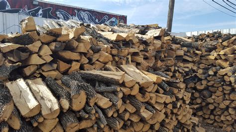 Importance Of Seasoned Wood For Smoking Barbecue Texas Barbecue