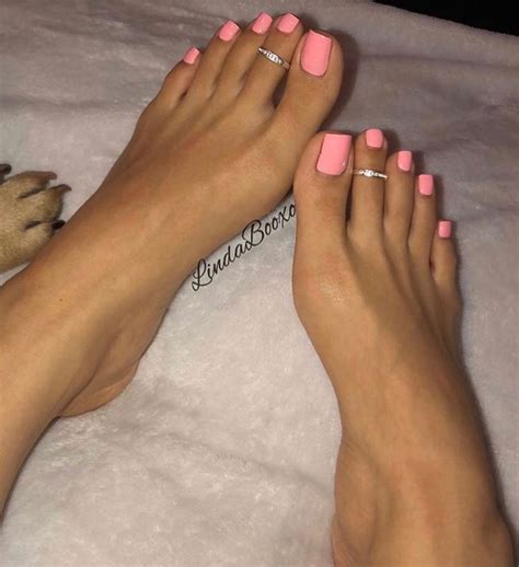 Пин от пользователя Amber Haglin на доске Sexiest Feet Ever Only Perfect Ten Розовые пальцы