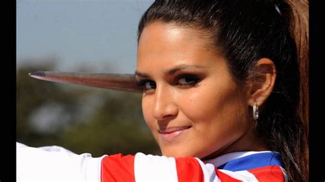 Top 10 Beautiful Female Athletes In The World Vrogue