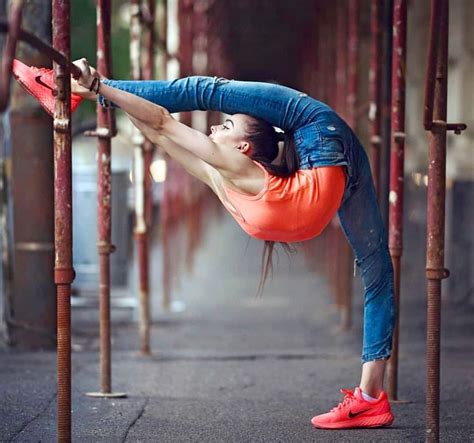 Pin De Abbie Jackson Em Carrer Life Dança De Flexibilidade Dança