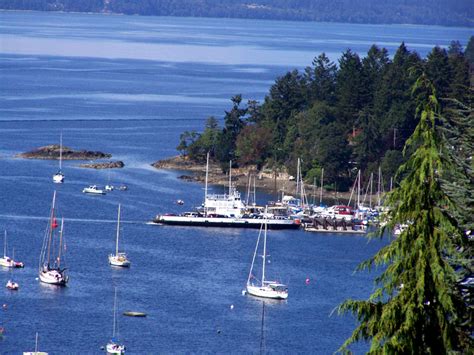 Vancouver Island Travel And Tourism Beautiful Brentwood Bay