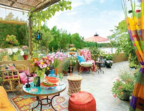 58 Amazing Bright And Colorful Outdoor Living Spaces