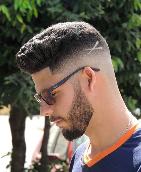 Undercut guys haircuts caesar haircut taper haircut verano 2020 corte de pelo para hombre 2020 | FormatoAPA ...