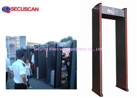 This equipment can detect precious metals such as copper, aluminum and zinc above 150 grams, or controlled bilateral contraption infrared can accurately detect the number of people passing through and alarm number. Airport security Walk Thru Metal Detectors / Door Frame ...
