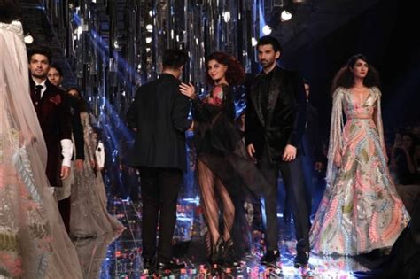 aditya roy kapur and jacqueline fernandez walks the ramp at lakme fashion week 2017 photos filmibeat