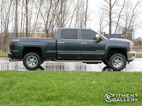 2017 Chevrolet Silverado 2500 Hd 20x10 Hostile Wheels 33x115r20