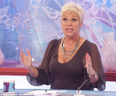 Denise Welch Quits Loose Women After A Decade Daily Mail Online