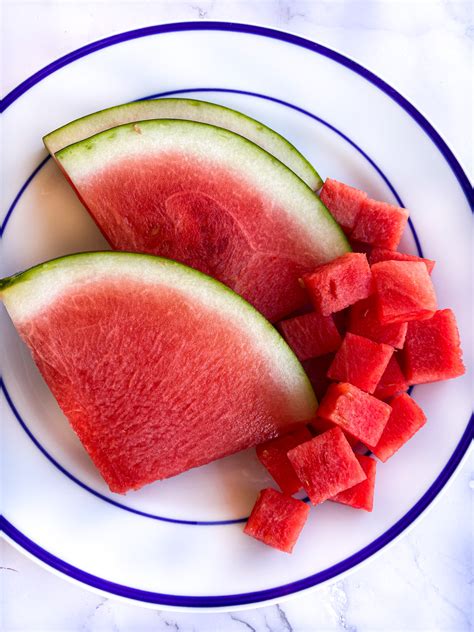 How To Cut A Watermelon Into Cubes Slices Tastefully Grace