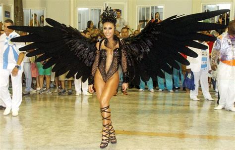112 Best Samba Divas Samba Queens Images On Pinterest Rio Carnival