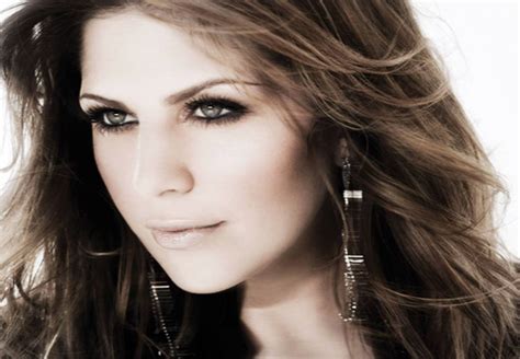 Lady Antebellums Hillary Scott Reveals Love Remains Track Listing