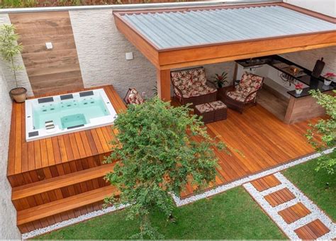 Area Coberta No Quintal