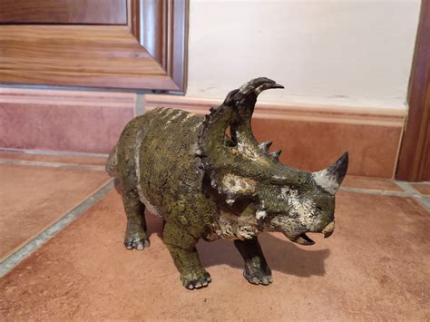 Custom Sinoceratops Jurassic World Fallen Kingdom