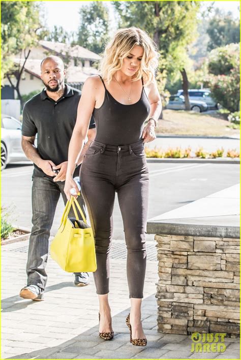 Khloe Kardashian Responds To Critics Who Say Shes Too Skinny Photo