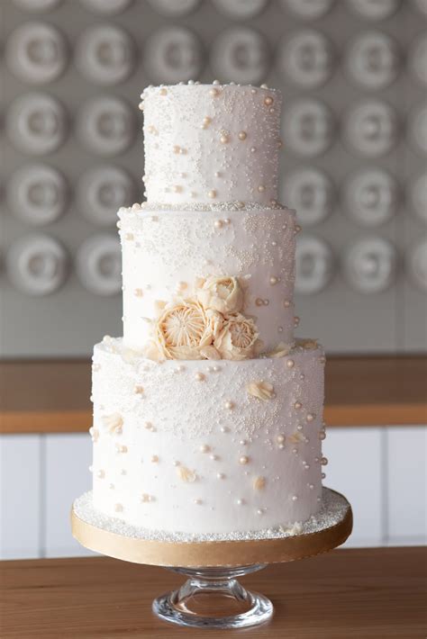 buttercream wedding cakes grace stevens