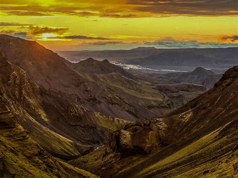 Mountain landscape in Iceland image - Free stock photo - Public Domain photo - CC0 Images