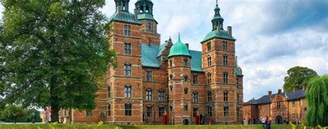 Rosenborg is located in the center of copenhagen. Visita guiada por el Castillo Rosenborg de Copenhague ...