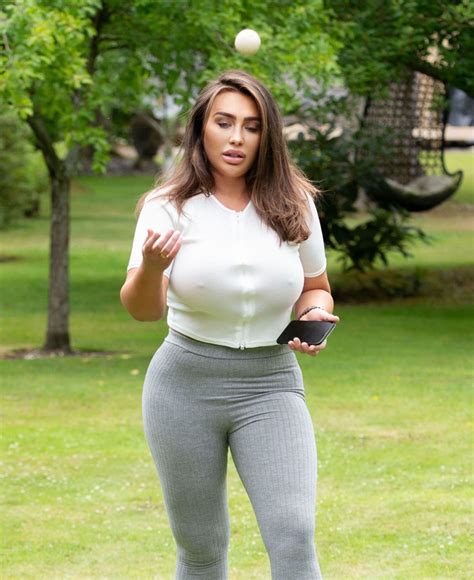 Lauren Goodger Playing With Her Do At A Park In Essex 07 27 2020 Hawtcelebs