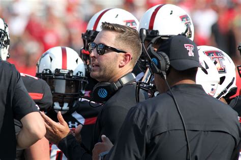 Kliff Kingsbury Lincoln Riley And A Lifetime Of Connections