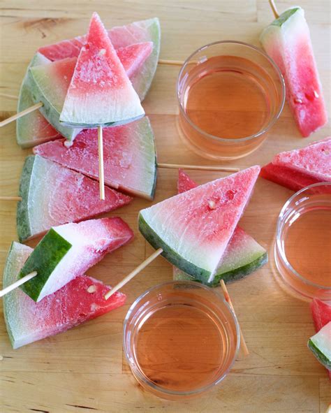 Creative Ways To Drink And Eat Rosé At Your Summer Wedding Rose