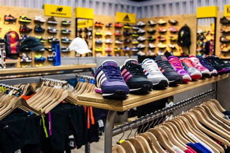 ven y encuentras los tenis que quieres para realizar tu deporte favorito c c premium plaza