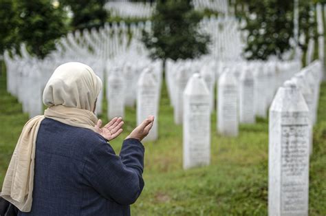 On the 26th anniversary of the #srebrenica genocide, i commemorate our 8,372 bosnian brothers more than 8,000 bosnian muslims were killed when bosnian serb forces attacked srebrenica in july. Srebrenica genocide source of unending pain for Bosnian ...