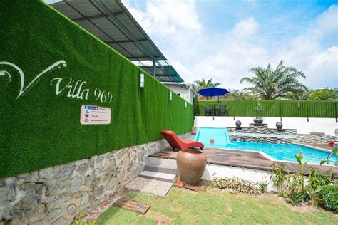 Many rooms have their own private pool so that you can relax and escape the heat at any time of day. 10 Tempat Penginapan & Homestay 'Best' Di Port Dickson ...