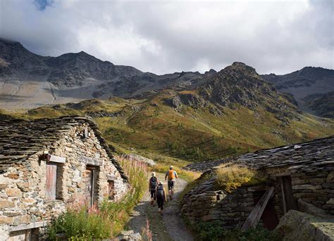 5 Best Hiking Trails In The French Alps Eleven Experience
