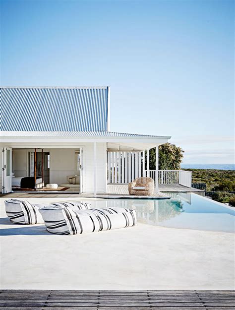 This Relaxed Contemporary Beach House Is The Ultimate
