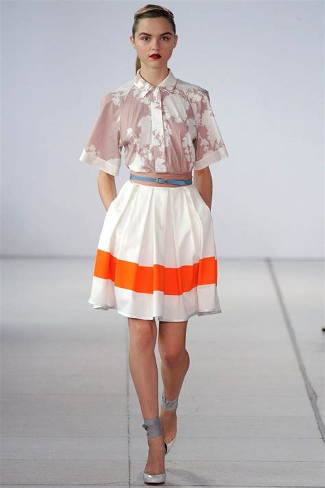 Jonathan Saunders Spring 2011 Ready To Wear Fashion Show Vogue